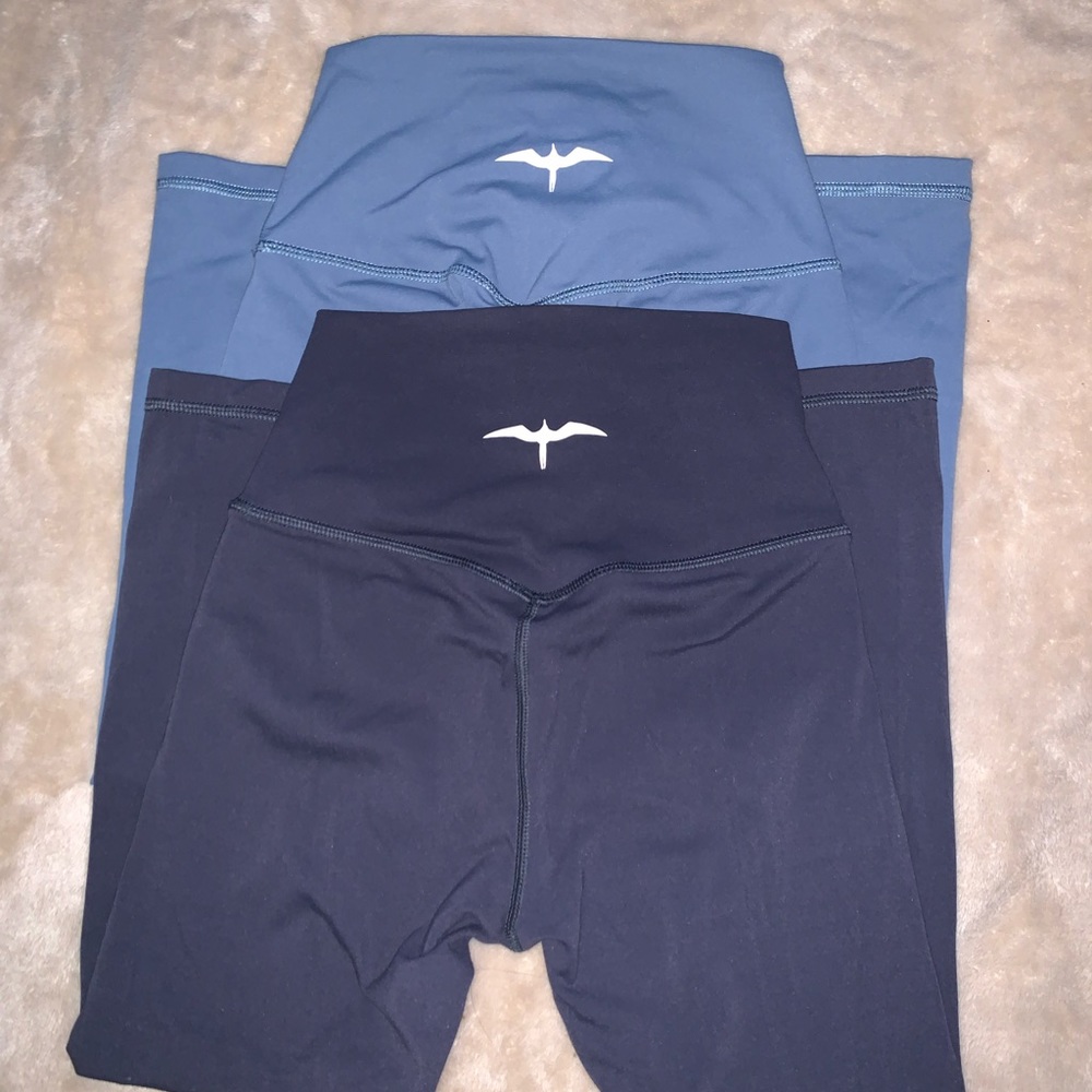 IWA company leggings